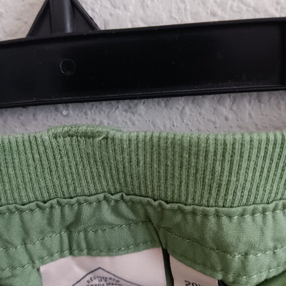 St. John's Bay Womens Mid Rise Plus Bermuda Short, Watercress Sz 20W - Picture 7 of 8